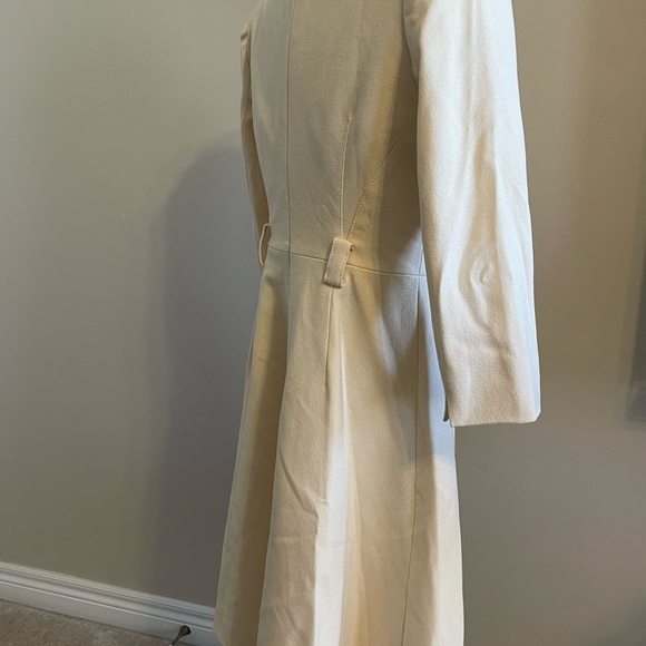 Ivory Karen Millen structured dress size UK 10/ US 6- - Picture 2 of 4